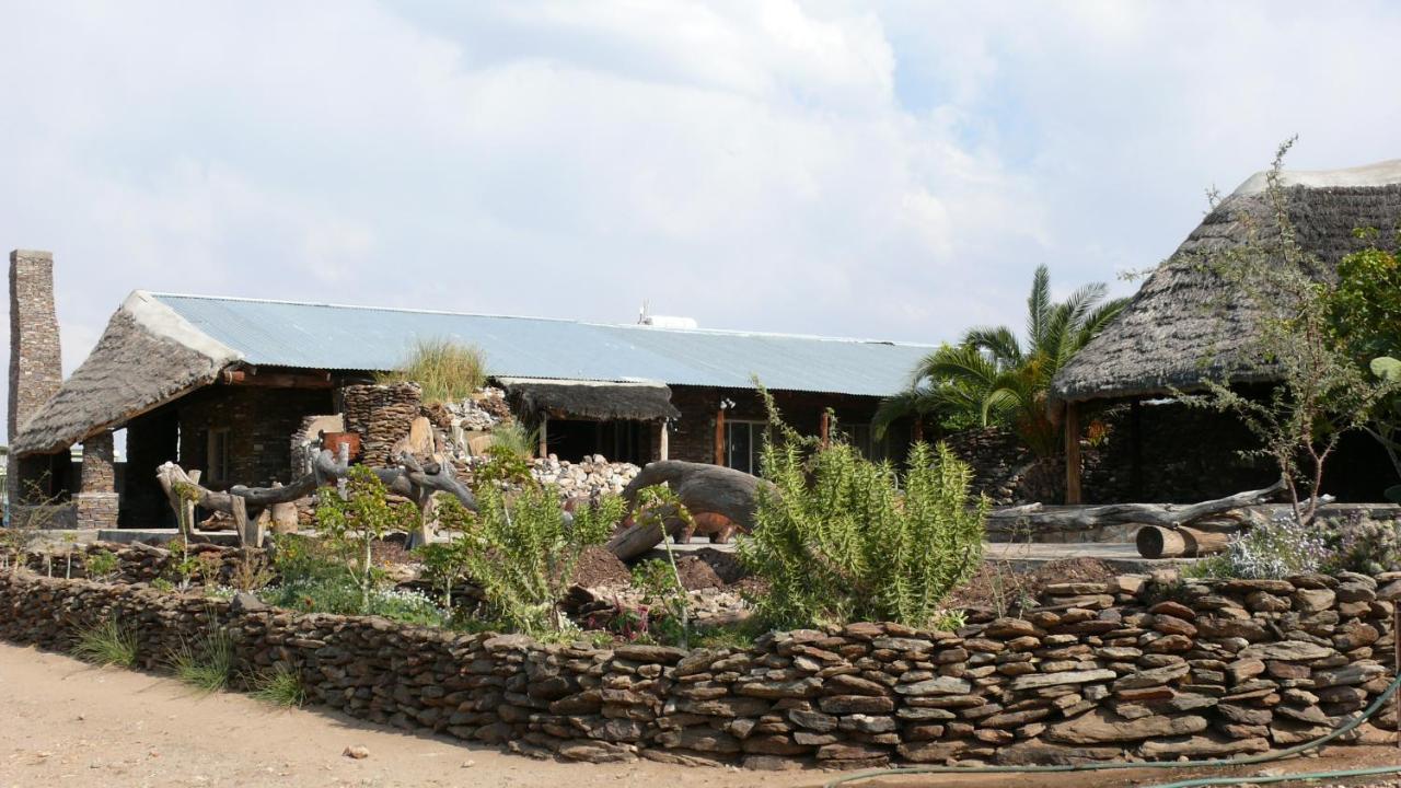 Rooiklip Camp Flintstone Appartamento Esterno foto