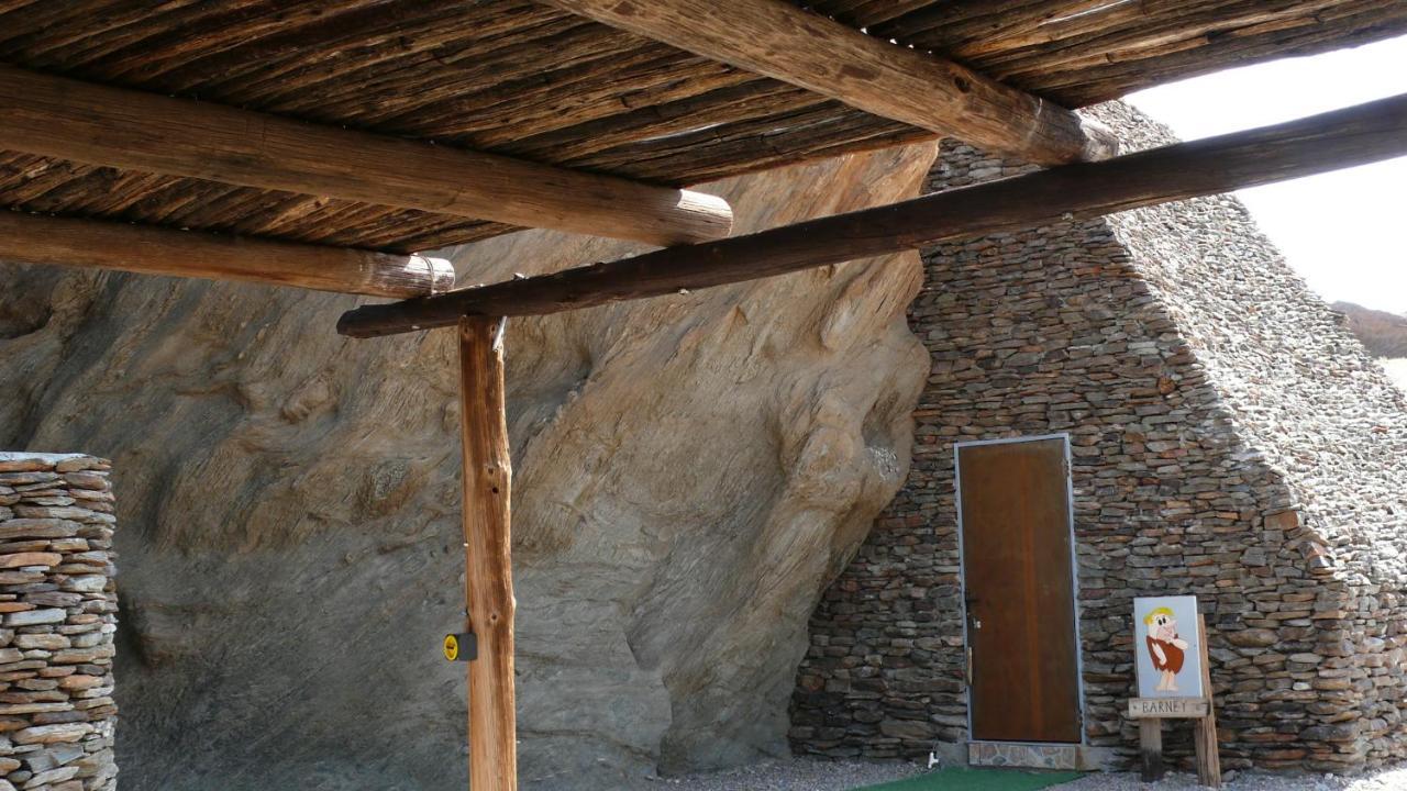 Rooiklip Camp Flintstone Appartamento Esterno foto