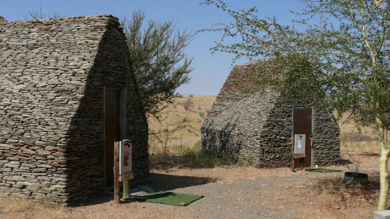 Rooiklip Camp Flintstone Appartamento Esterno foto